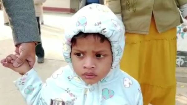 स्वीडन के दंपती भी काफी खुश नज़र आए स्वीडन के दंपती भी काफी खुश नज़र आए