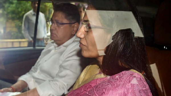 लोन दिलाने में चंदा कोचर ने मदद की थी