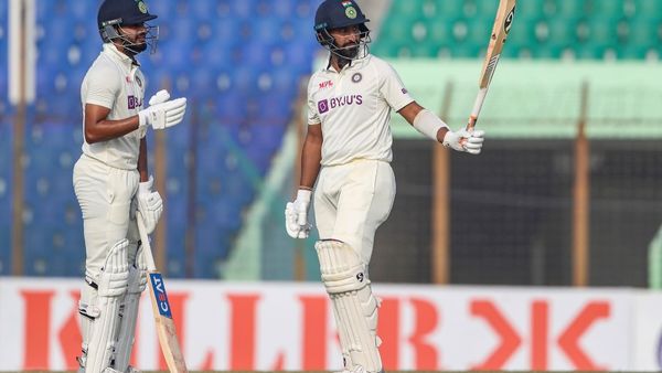 पैट कमिंस सबसे मुश्किल गेंदबाज