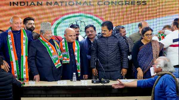 कश्मीर में भारत जोड़ो यात्रा से पहले कांग्रेस को बड़ा फायदा