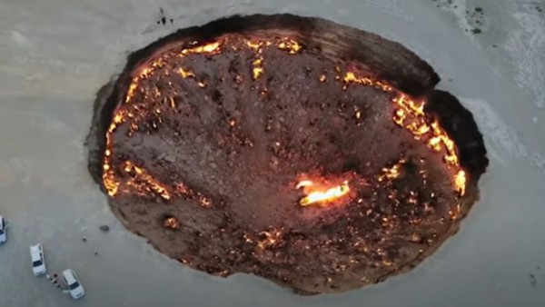 जाने के लिए सड़क तक नहीं