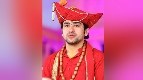 'मैं बात कर रहा हूं ज्ञानेंद्र शास्त्री की, जो आजकल...'