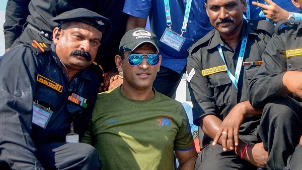 महेंद्र सिंह धोनी