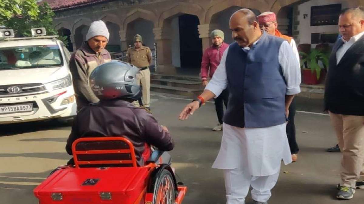 Dr Veerendra Kumar Dr Veerendra Kumar