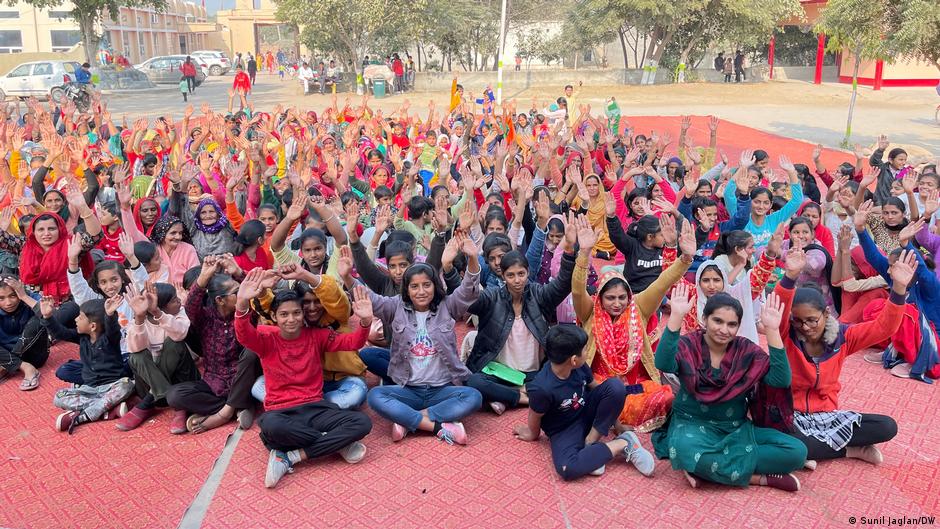 कई गांवों में हो रही है लाडो पंचायत कई गांवों में हो रही है लाडो पंचायत