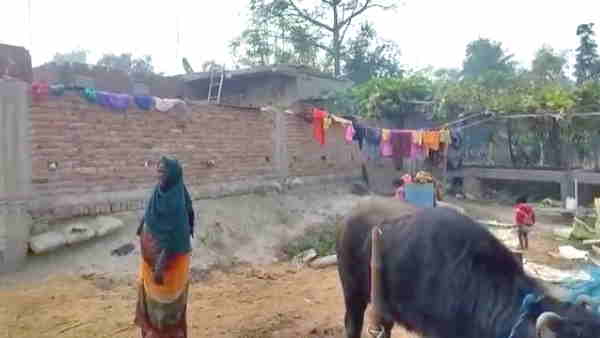 यूपी की सबसे बड़ी और महत्वकांक्षी योजना 'प्रकाश है तो विकास है', लेकिन! यूपी की सबसे बड़ी और महत्वकांक्षी योजना 'प्रकाश है तो विकास है', लेकिन!