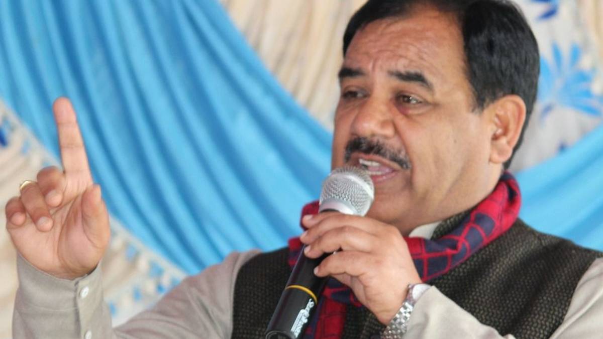 Harak Singh Rawat Former Forest Minister Congress leader Pakhro Tiger Safari Corbett National Park Harak Singh Rawat Former Forest Minister Congress leader Pakhro Tiger Safari Corbett National Park