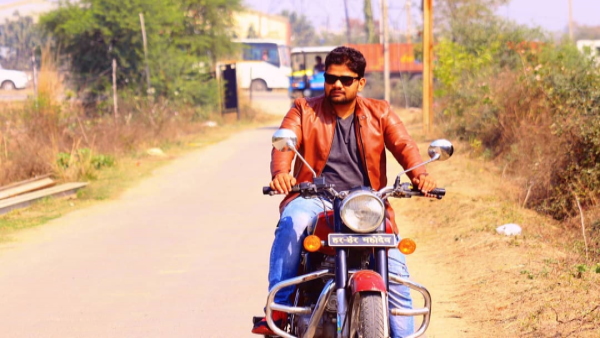  मुम्‍बई भी पहुंचा धाकड़ रिपोर्टर!