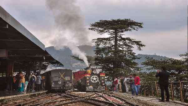 हेरिटेज रूट पर हाइड्रोजन-इंजन चलाने की कोशिश