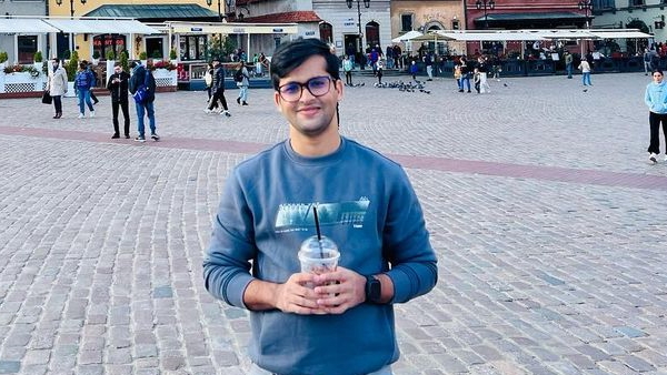 यूपीएससी 2015 में अंसार शेख ने 361वीं रैंक हासिल की यूपीएससी 2015 में अंसार शेख ने 361वीं रैंक हासिल की