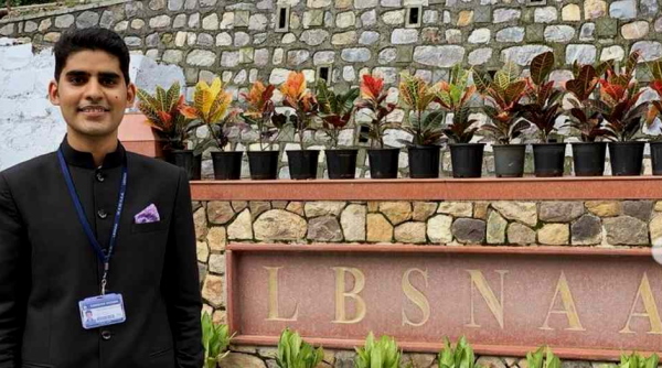  चयन वेतन श्रृंखला से सुपरटाइम वेतन श्रृंखला में पदोन्‍नत आईएएस (Lelel 14 in Pay Matrix)