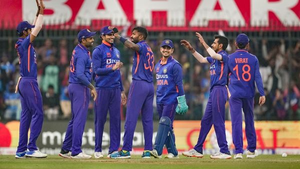 गेंद और बल्ले दोनों में शानदार हैं पांड्या