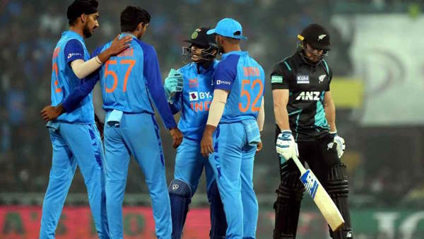 भारत की प्लेइंग इलेवन में होगा बदलाव? भारत की प्लेइंग इलेवन में होगा बदलाव?