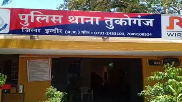 खंगाले जा रहे मोबाइल कॉल डिटेल और मैसेज 