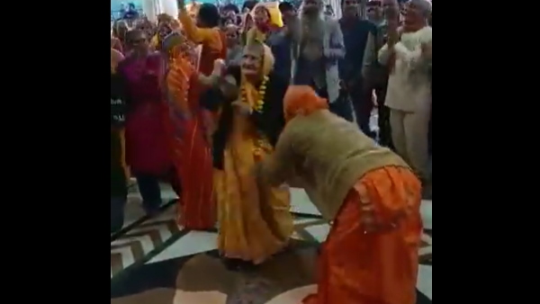 जयपुर की बुजुर्ग महिला का वीडियो वायरल