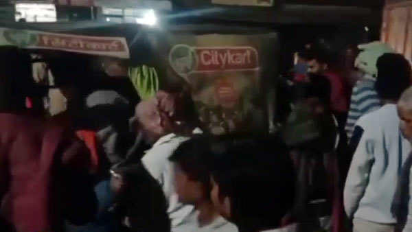 देर रात लौट रहे थे अपने घर 