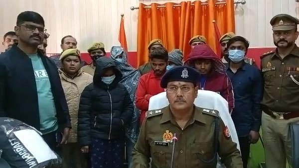 रुपए लेने के बाद देते थे फर्जी नियुक्ति पत्र रुपए लेने के बाद देते थे फर्जी नियुक्ति पत्र