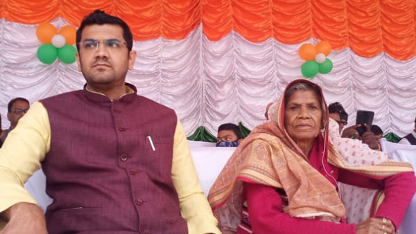 प्राचीन परंपरा के चित्र