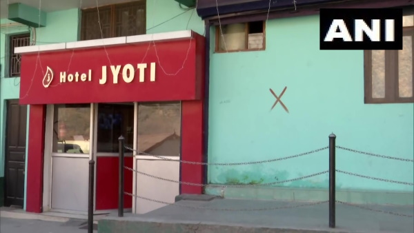 इन लाल निशानों से लोगों में नाराजगी