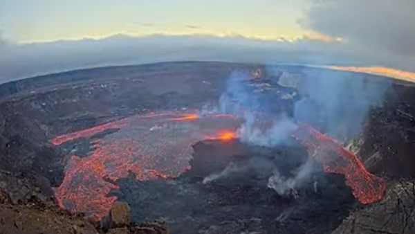 मौना लोआ के नजदीक किलाउआ