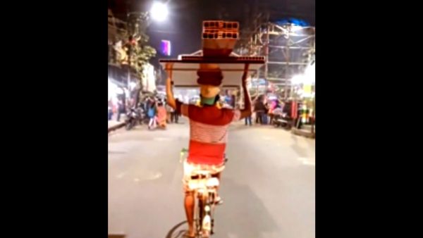 बंदे ने दिखाया कमाल का टैलेंट