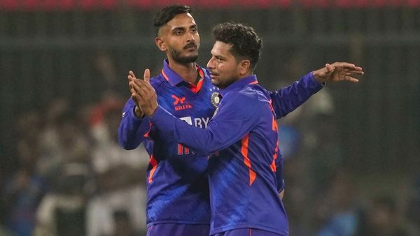 कुलदीप यादव ने झटके सबसे ज्यादा विकेट