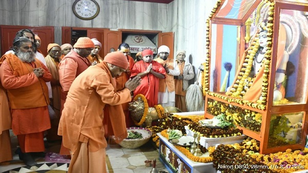 प्रदेशवासियों को दी मकर संक्रांति की शुभकानाएं प्रदेशवासियों को दी मकर संक्रांति की शुभकानाएं