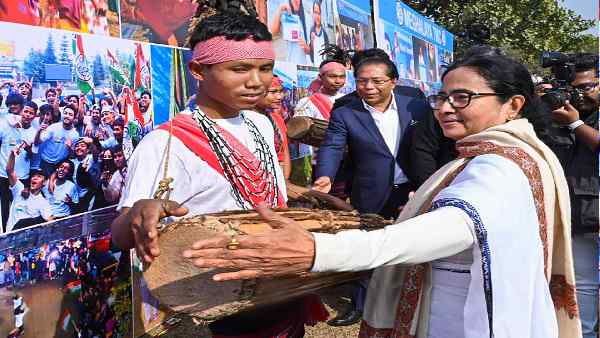 ममता बनर्जी का मेघालय में कांग्रेस के खिलाफ अभियान