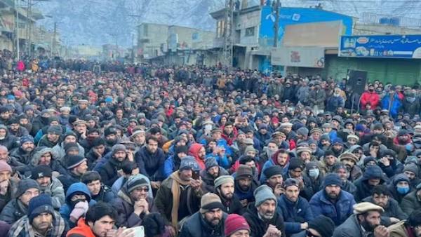 Protests in Gilgit and Baltistan against pakistan government and army Protests in Gilgit and Baltistan against pakistan government and army