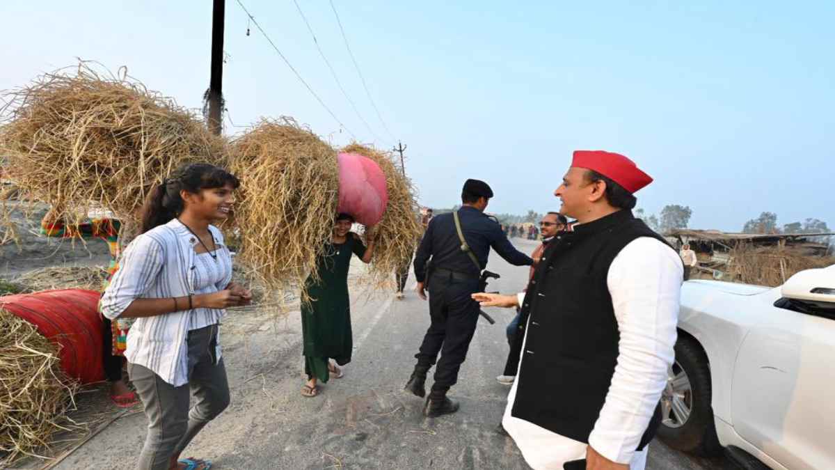 अखिलेश अखिलेश