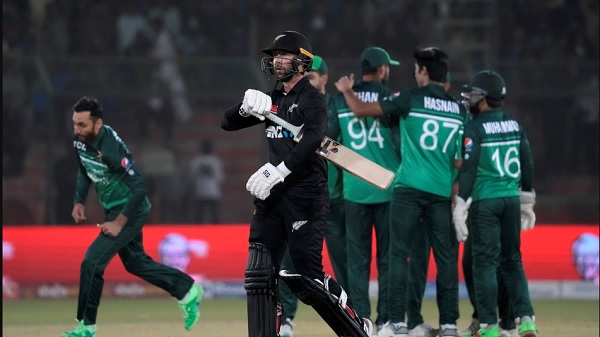 बल्लेबाजी में फ्लॉप रहे रिजवान