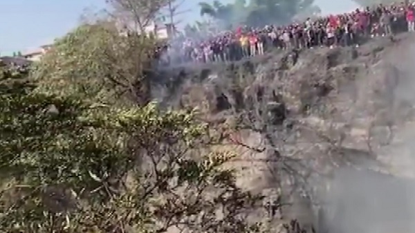 किस-किस देश के लोग सवार थे विमान में