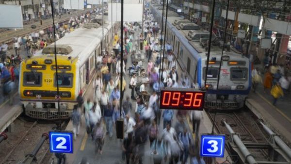 भारत के पक्ष में बढ़ती आबादी