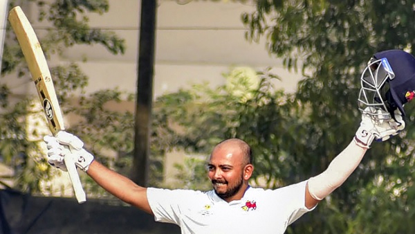 पृथ्वी शॉ और प्राची सिंह के अफेयर की खबरें पृथ्वी शॉ और प्राची सिंह के अफेयर की खबरें