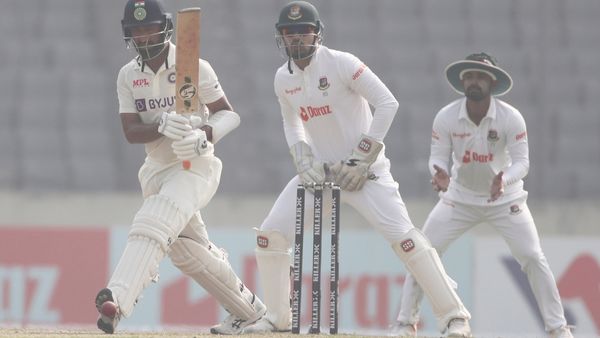 आउट होने पर गुस्सा आता है