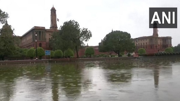 Delhi Weather: 