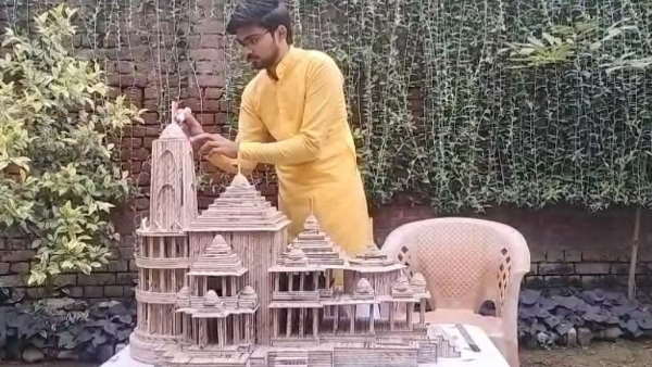 लाल किला व केदारनाथ मंदिर सहित 60 इमारतों के बना चुके मॉडल लाल किला व केदारनाथ मंदिर सहित 60 इमारतों के बना चुके मॉडल