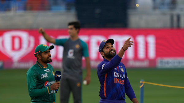 तीनों फॉर्मेट की कप्तानी के साइड इफेक्टस! तीनों फॉर्मेट की कप्तानी के साइड इफेक्टस!