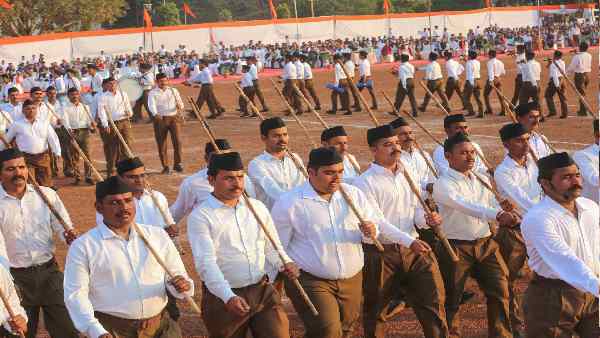 'संघ के कार्यों की प्रगति की समीक्षा कर रहे हैं'