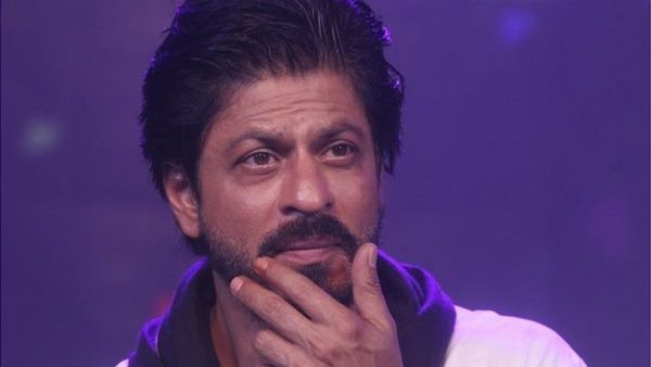 फिल्म पठान की टीम ने की प्रेस कॉन्फ्रेंस
