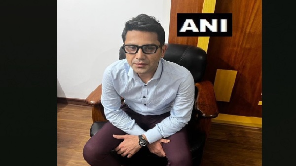 एक और महिला ने भी की थी बदबू आने की शिकायत