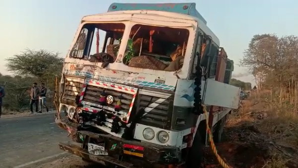 nine died in sikar accident 