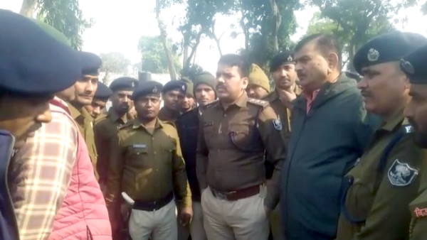 Bihar Muzaffarpur 23 year old police constable deepak drowned in river during raid 