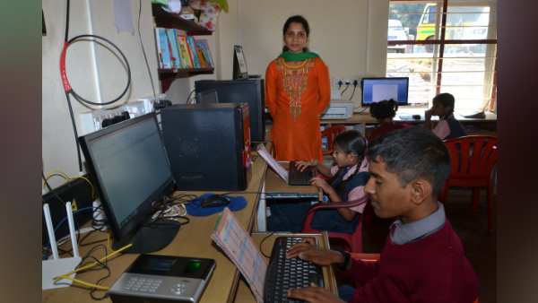 कला के कद्रदान, उत्पादों की खरीदारी