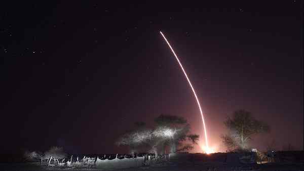 सैटेलाइट को लेकर भयावह भविष्यवाणी