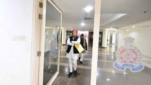 SP chief Akhilesh Yadav SP chief Akhilesh Yadav