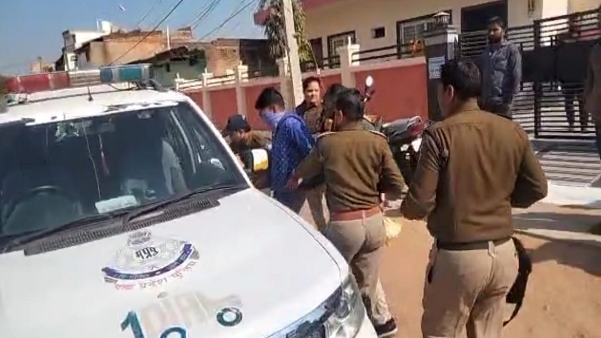 जिगर के टुकड़े ने मां के नीचे में मार दी गोली