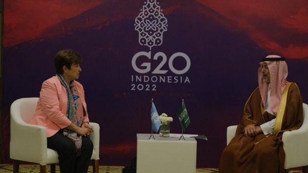 सऊदी अरब कर्ज देने के तरीके बदलेगा