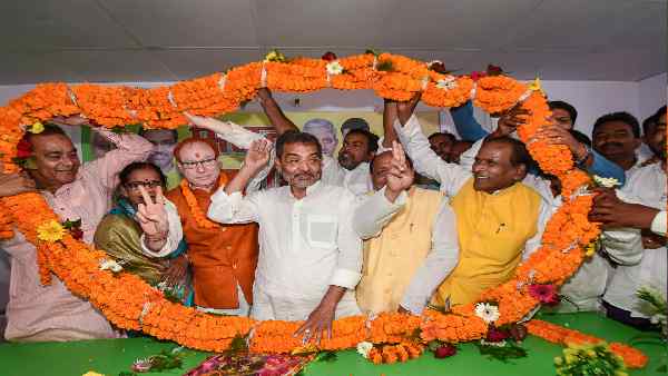 कुशवाहा बनने में नीतीश का रोल ?