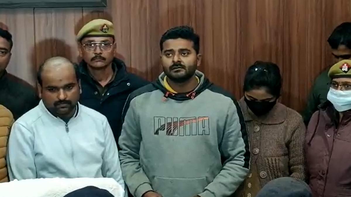 Varanasi Police news today Varanasi Police news today